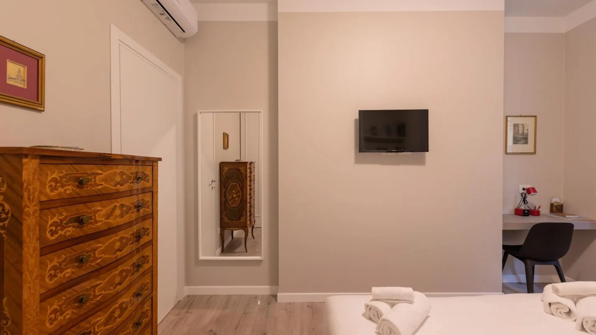 Wonderful 2 Bedrooms Fiera Area - Mirable Pm Μιλάνο 0*,  Ιταλία