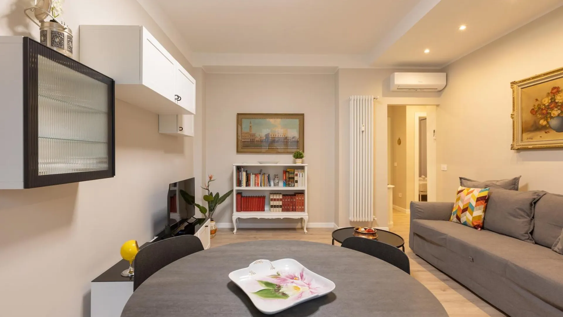 Διαμέρισμα Wonderful 2 Bedrooms Fiera Area - Mirable Pm Μιλάνο